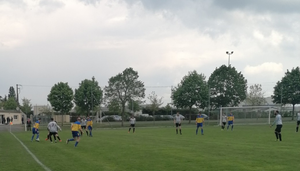D2 (J20) : Val d’Erdre-Auxence n’a pas été récompensé de ses efforts, avec ce match nul.