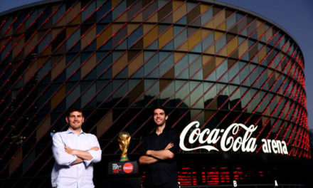 La Tournée du trophée de la Coupe du Monde de la FIFA™ débute à Dubaï.
