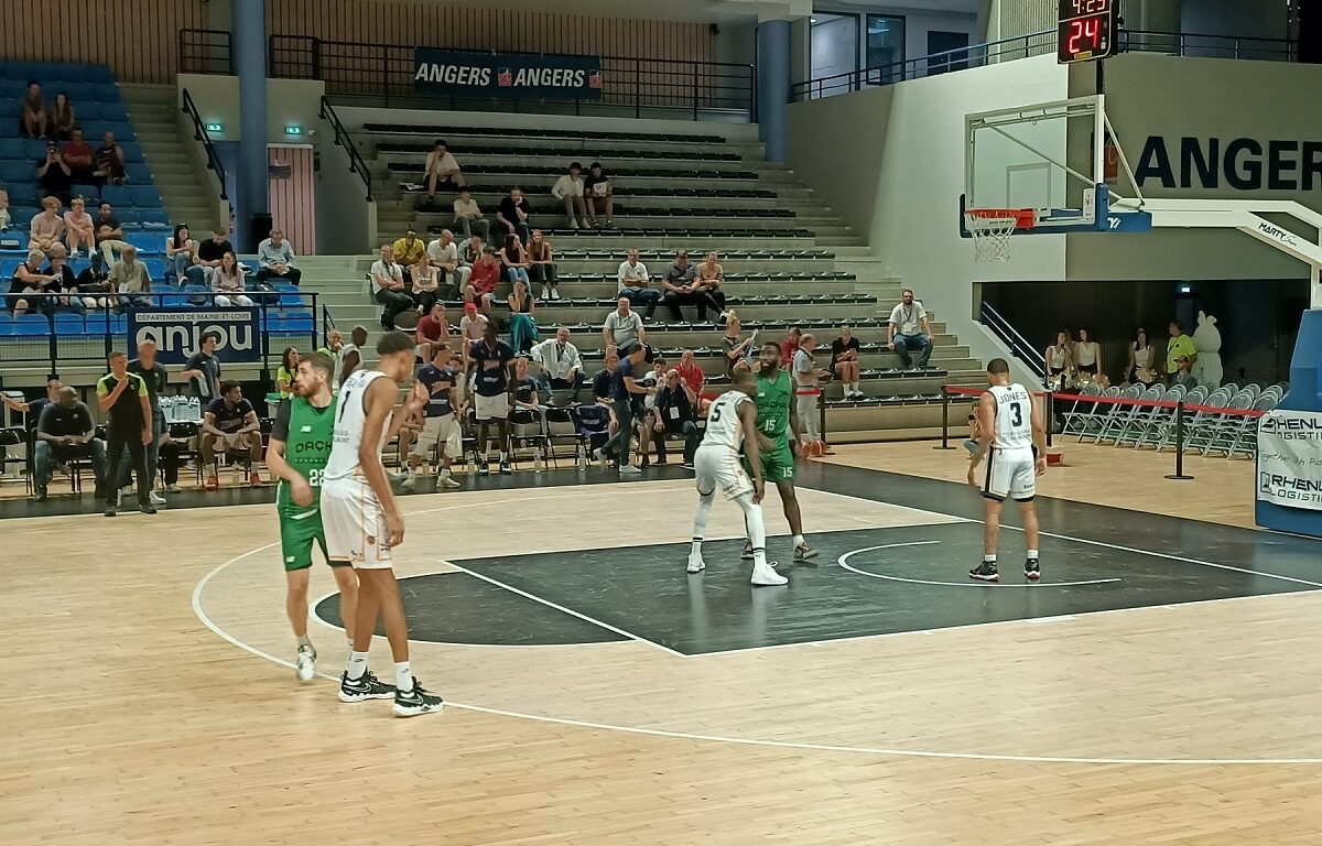 Prostars : Victor WEMBANYAMA porte les Métropolitans (86-79).