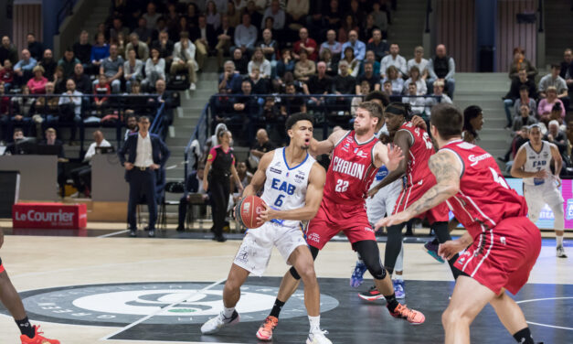 Pour son retour en Pro B, l’EAB arrache la victoire en fin de match face à Chalon-sur-Saône.