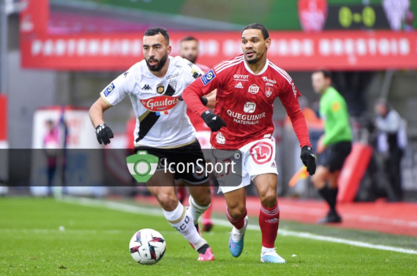 L1 (J21) : Le Stade Brestois corrige une équipe d’Angers SCO inoffensive (4-0) !