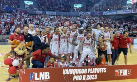 L’Elan Chalon triomphe de Chalon-Reims et retrouve la Betclic Élite deux ans après sa relégation