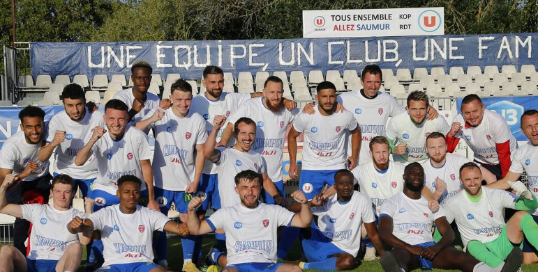 Renouvellement de l’effectif : L’Olympique Saumur FC préfère prolonger avant de recruter.