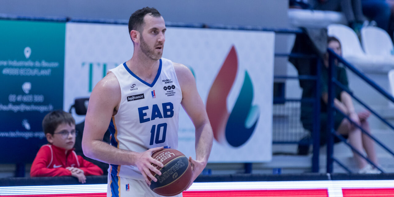 Stephan GAUTHIER : Il faut se rendre compte des choses qui ne marchent pas dans une équipe, et c’est le rôle du capitaine de les dire pour rester dans le droit chemin.