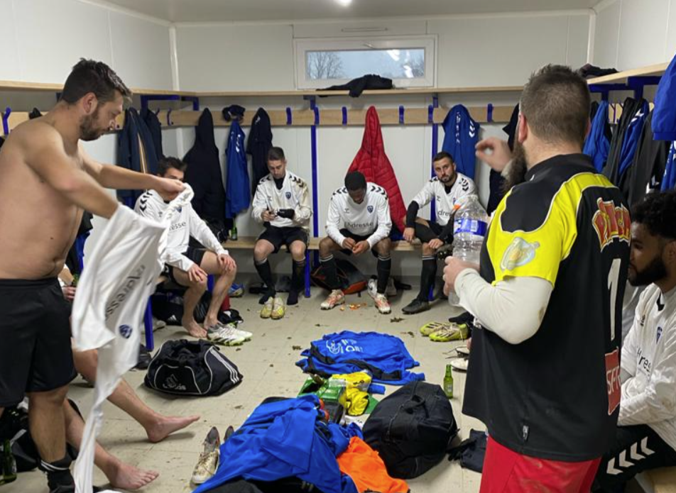 R3 (J10) : Les Montreuillais arrachent le match nul à la dernière minute à Soulgé-Louvigné !