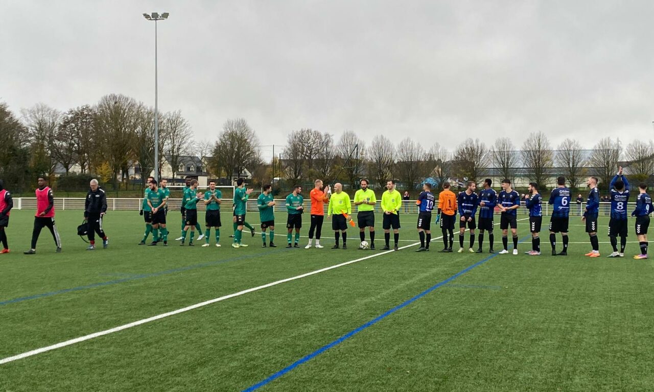 R3 (J9) : Les Montreuillais arrachent un match nul logique face à Rouillon.