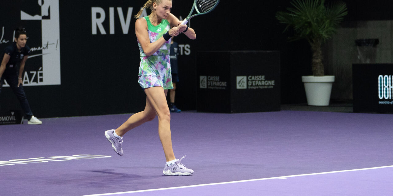 Dayana YASTREMSKA remporte le thriller face à McCartney KESSLER !