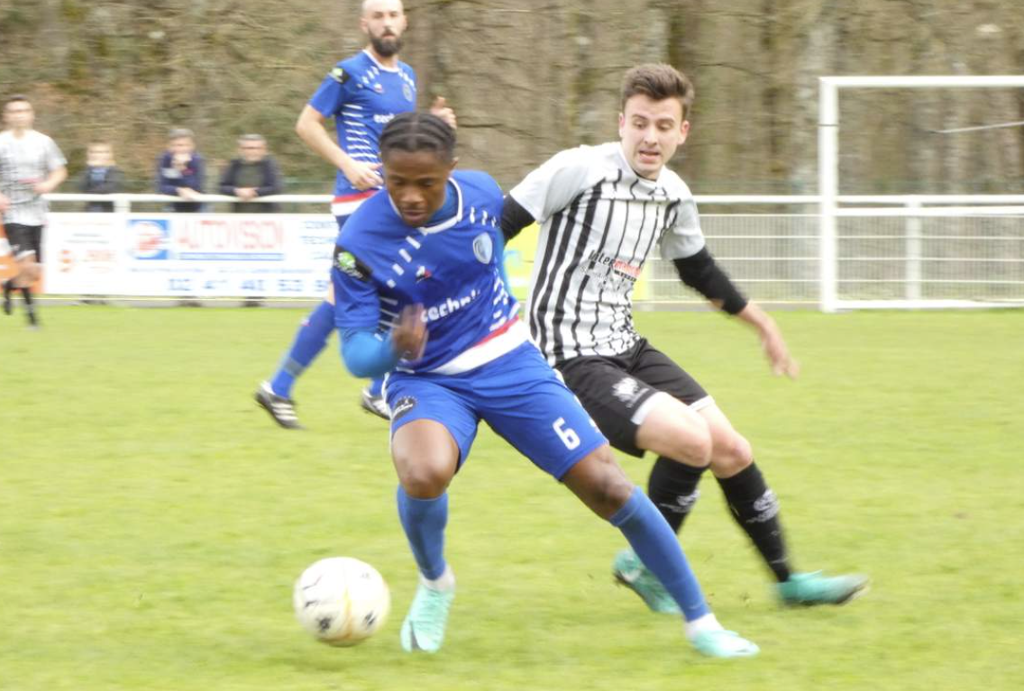 D1 (J16) : Les Saumurois sont tombés sur une équipe du Longeron-Torfou particulièrement réaliste.