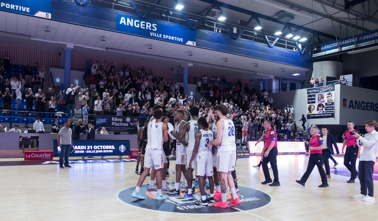Pro B (J23) : L&rsquo;Etoile Angers n&rsquo;a pas existé face au leader Rochelais.