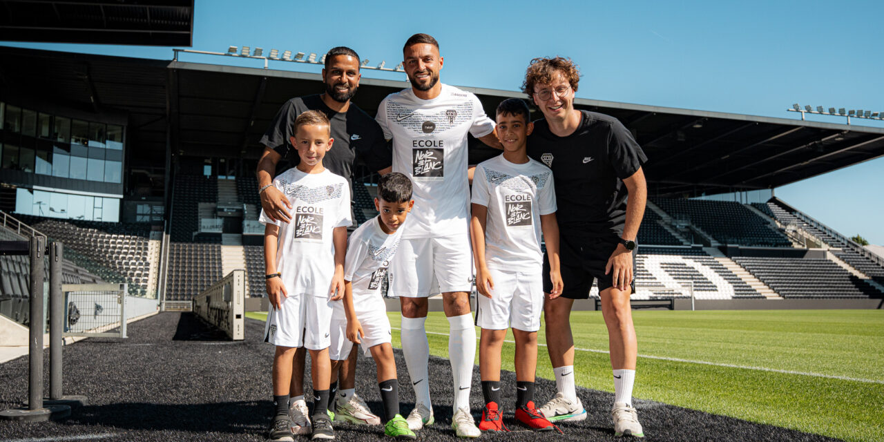 Angers SCO dévoile son nouveau maillot extérieur 2025-2026 à l’occasion du match de préparation contre le FC Lorient !