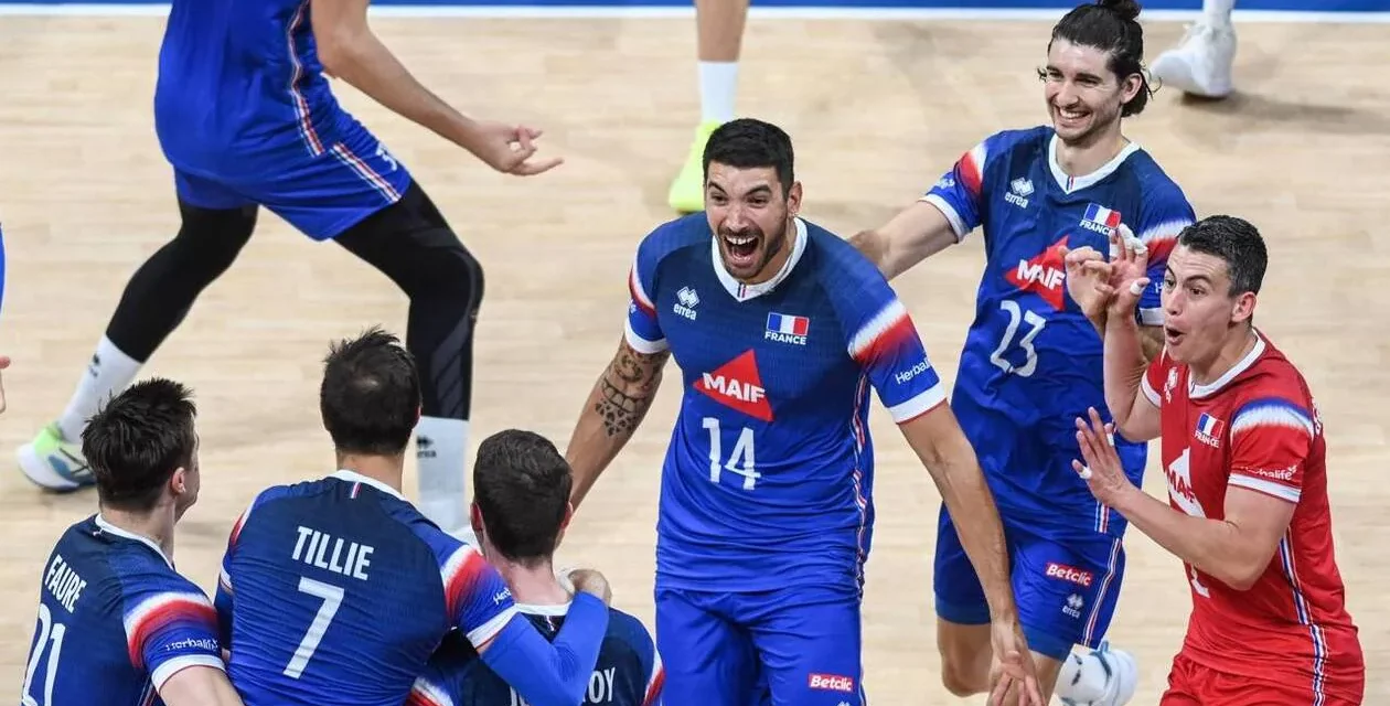 Les Blues en stage à Cannes.