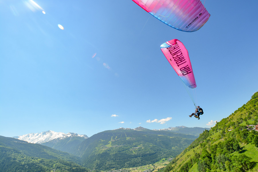 Vols découverte, performance ou prestige : quelle expérience du parapente choisir ?