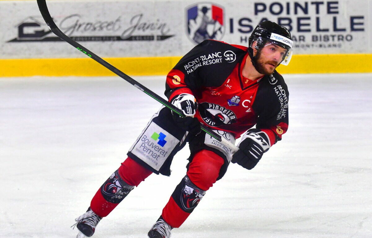 Clément MASSON : l’expérience au service des Dogs de Cholet.