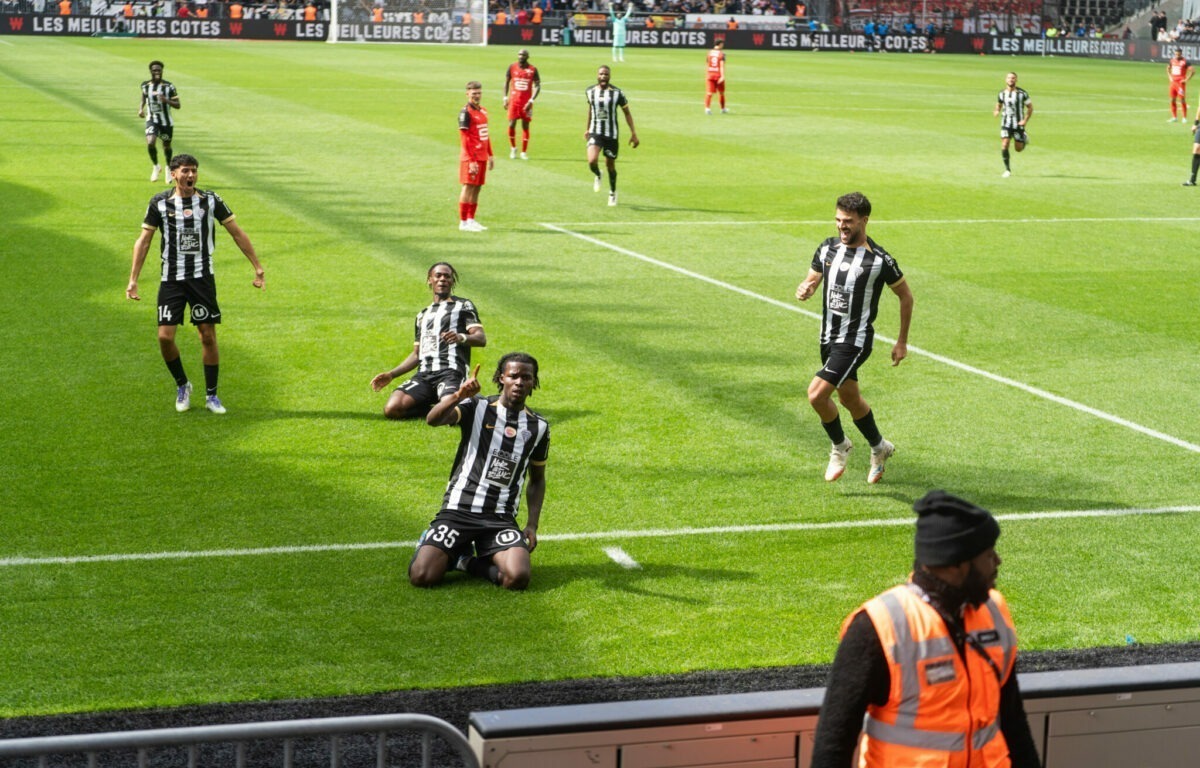 Prosper Peter, la jeunesse qui frappe déjà fort