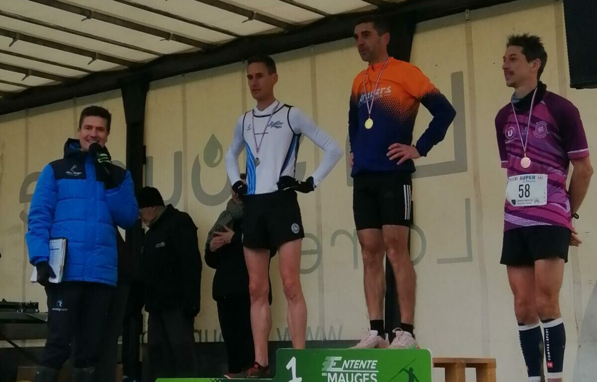 Romaric BRETIGNOL : Un beau cadeau d&rsquo;anniversaire avec cette victoire sur les cross départementaux !