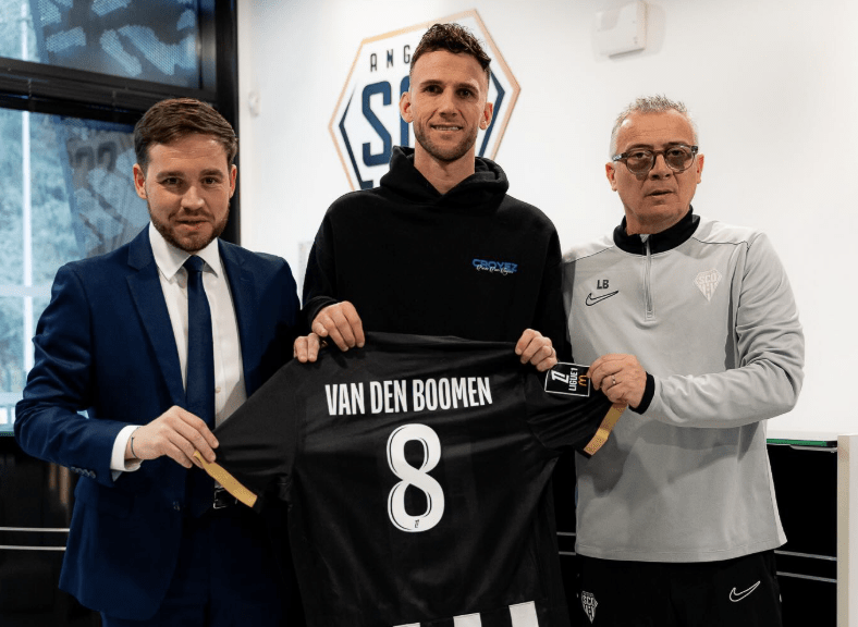Branco VAN DEN BOOMEN rejoint Angers SCO !