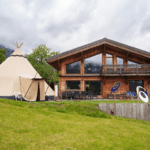 ASICS Trail inaugure son premier basecamp dans les Alpes