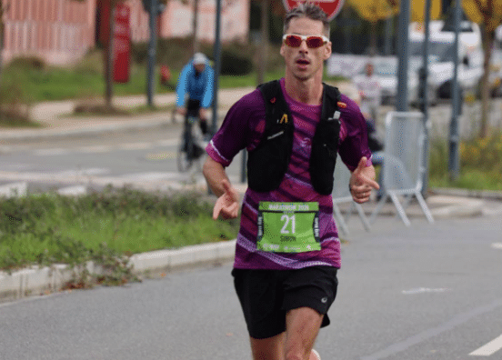 Marathon de Rennes : Simon Dubois échoue à 10 secondes du sub 2h30, entre déception et record personnel