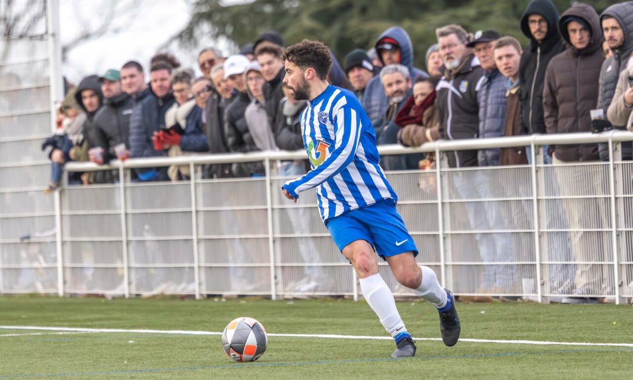 Saint-Macaire corrigé à domicile par Montaigu (0-5) : Medhi Leroy tire la sonnette d’alarme !