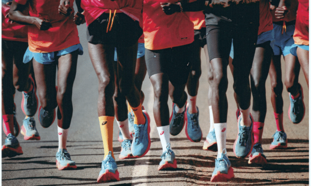 ASICS et DISTANCE dévoilent leur première collection capsule inspirée par et pour les champions